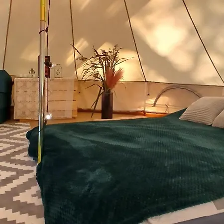 Miami Jungle Glamping Hotel Korjuse Exterior photo